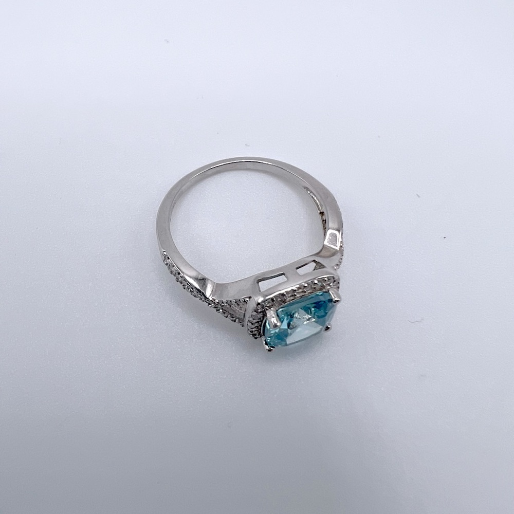 .925 Sterling Silver Aquamarine Cz Ring - Picture 16 of 17